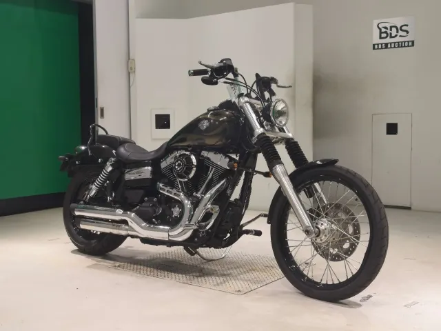 Harley-Davidson FXDWG1580 2015, black | gold, фото 3