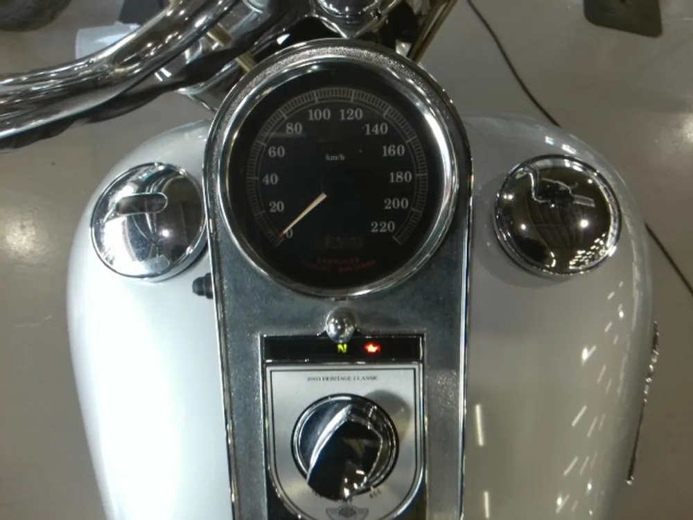 Harley-Davidson Heritage Softail Classic FLSTC1450 2003, black/silver, фото 3