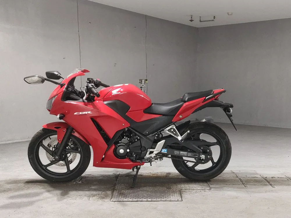 Honda CBR250R MC41 из Японии, фото 2