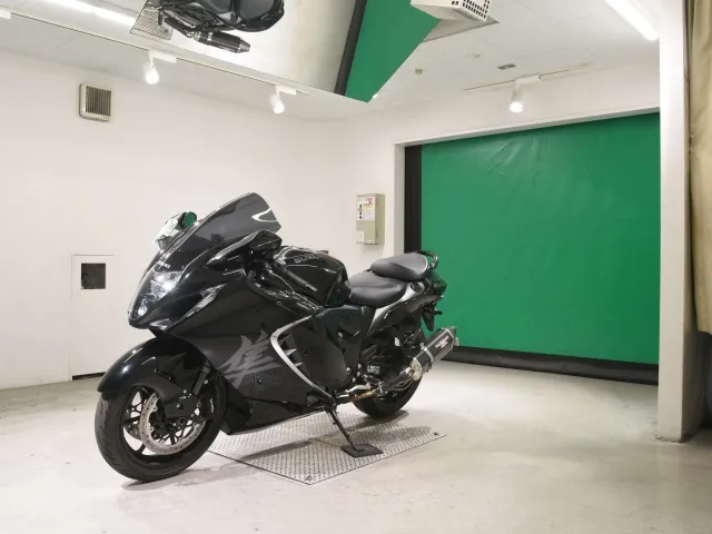Suzuki Hayabusa 2022, чёрный, фото 4
