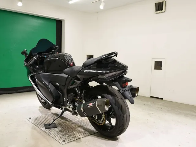 Suzuki Hayabusa 2022, чёрный, фото 6