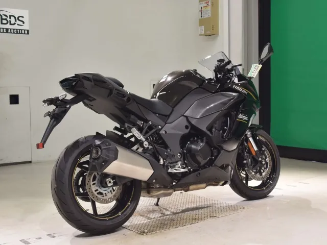 Kawasaki Ninja 1100SX, black | gold, фото 5