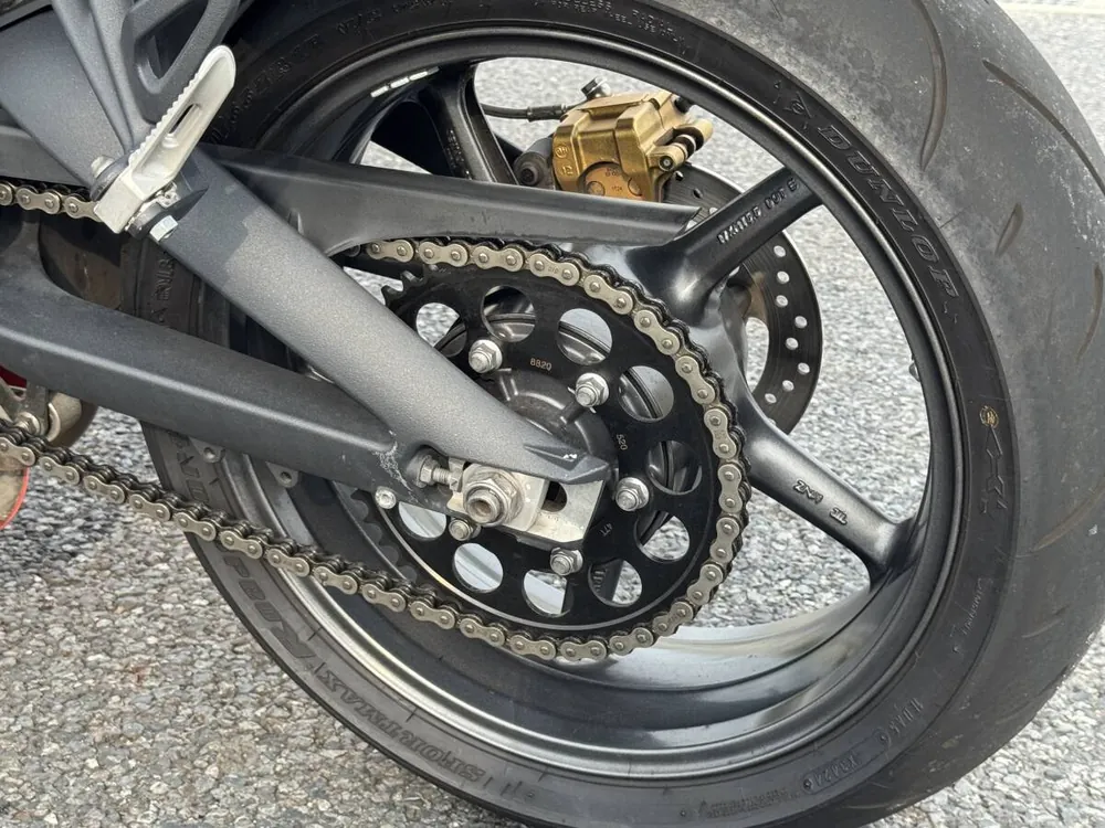 Triumph Street Triple 675 R из Японии, фото 8