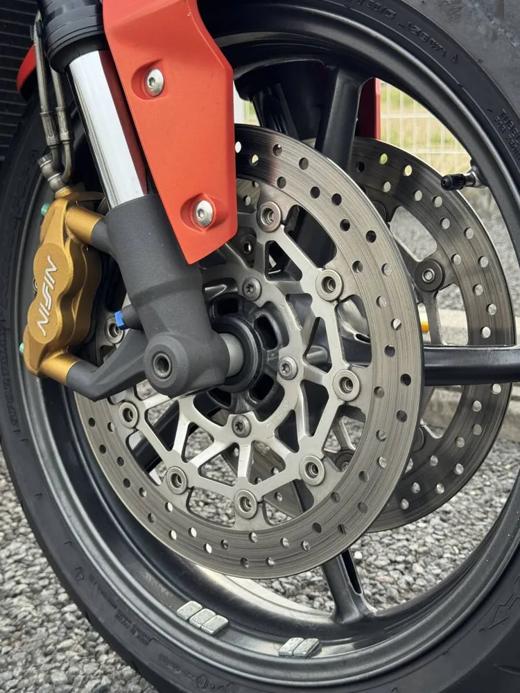 Triumph Street Triple 675 R из Японии, фото 9