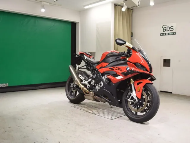 BMW S1000Rr 2023, красный, фото 3