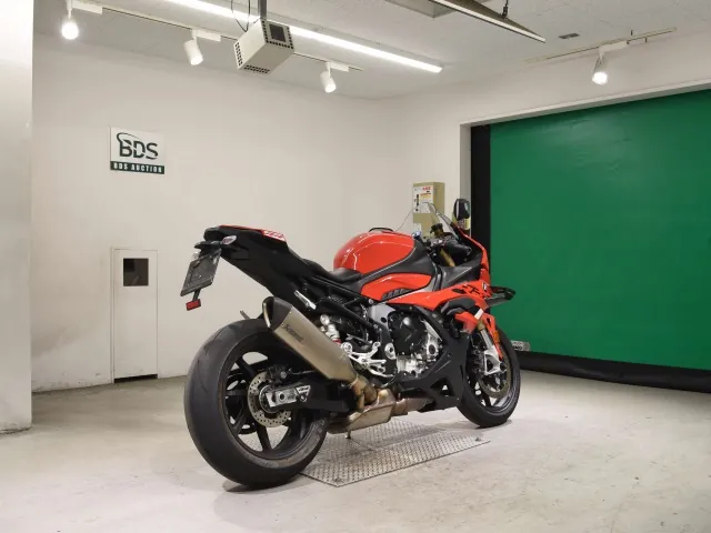 BMW S1000Rr 2023, красный, фото 5