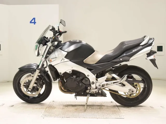 Suzuki GSR400 2008, matt gun, фото 2