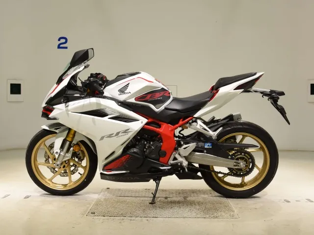 Honda CBR250RR, белый, красный, фото 2