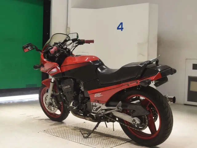Kawasaki GPZ900R Ninja 1994, red | black, фото 6