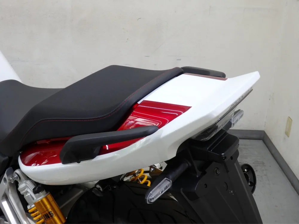 Honda CB1300 2026, white / red, фото 20