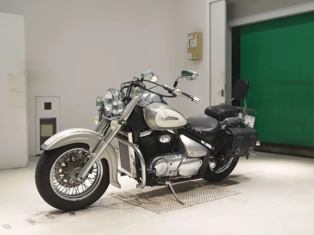 Suzuki Intruder 400 Classic 2004, white | silver, фото 4