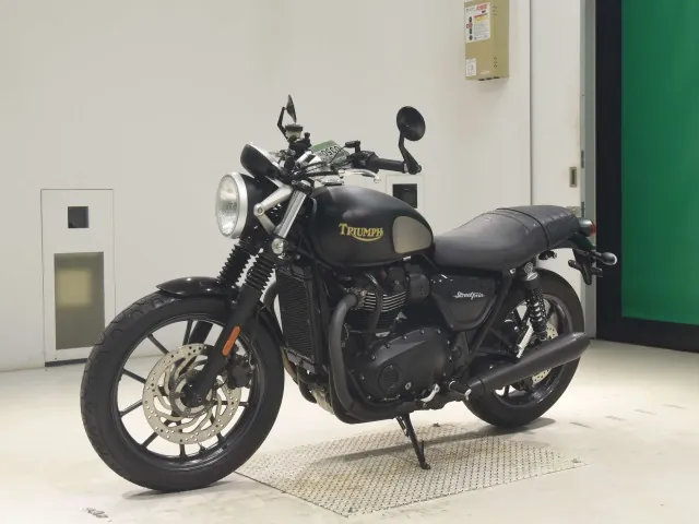 Triumph Street Twin 2016, matt black, фото 4