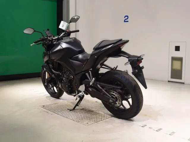 Yamaha MT-03 2021, matt black, фото 6