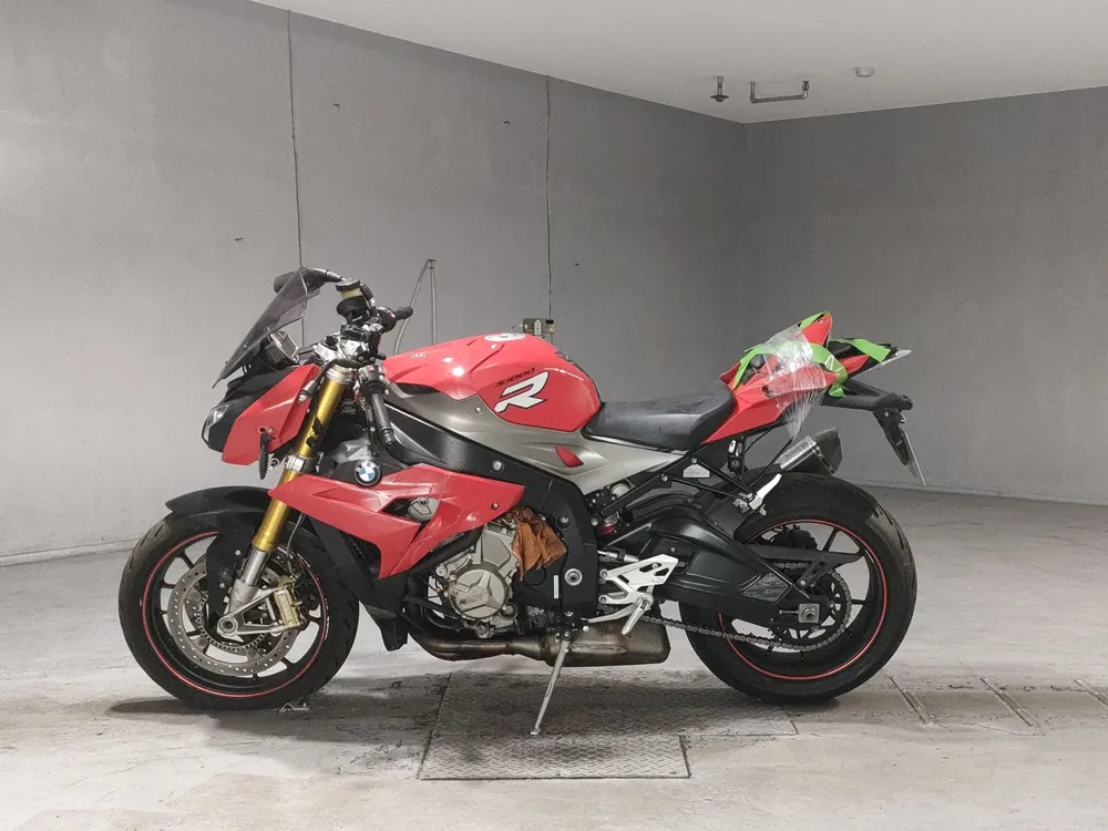 BMW S1000R 2014, красный, фото 2