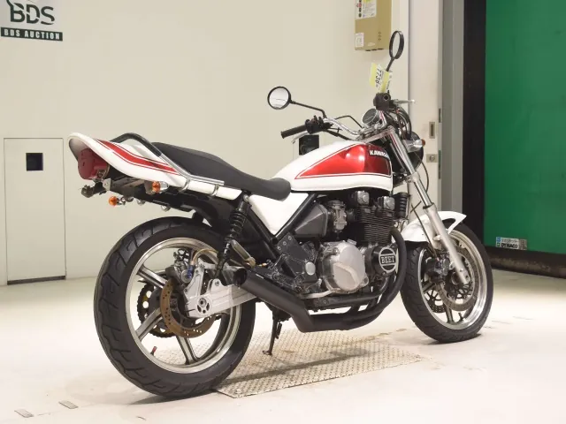Kawasaki Zephyr 400 1998, white | red, фото 5