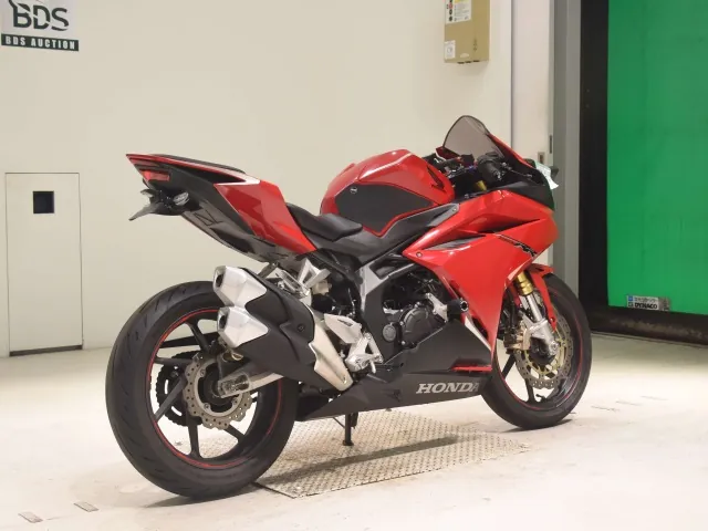 Honda CBR250RR, красный, фото 5
