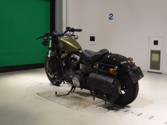 Harley-Davidson XL1200X 2016, зелёный, фото 6