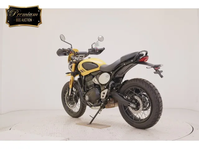 Triumph SCRAMBLER 400XC 2026, black | yellow, фото 6