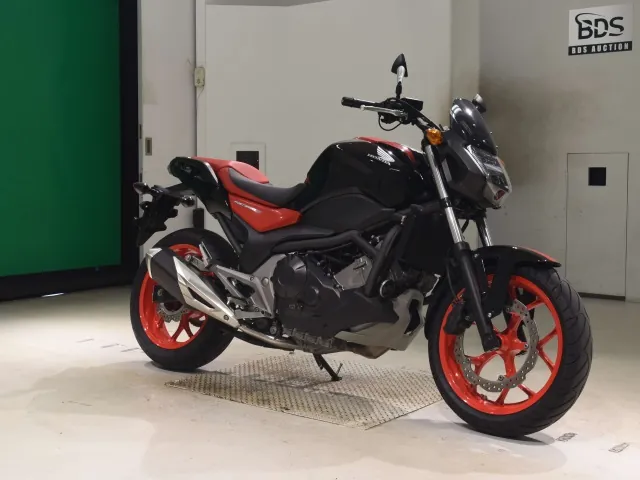 Honda NC750S-2 2017, красный, чёрный, фото 3
