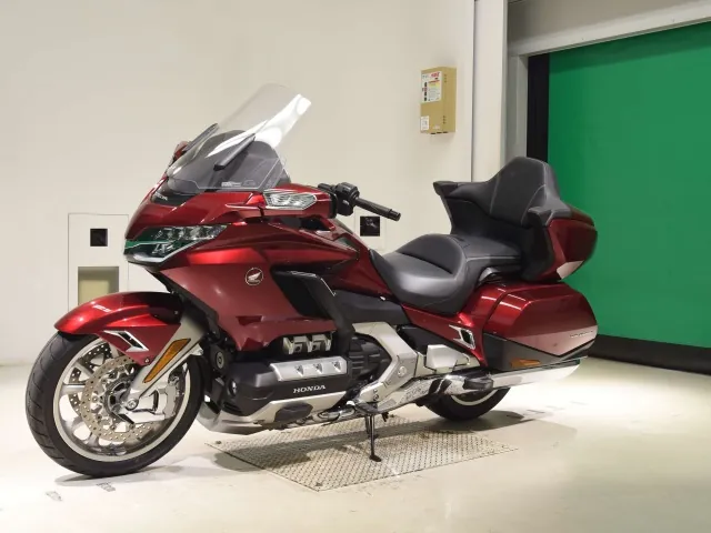 Honda GL1800 2019, red | black, фото 4