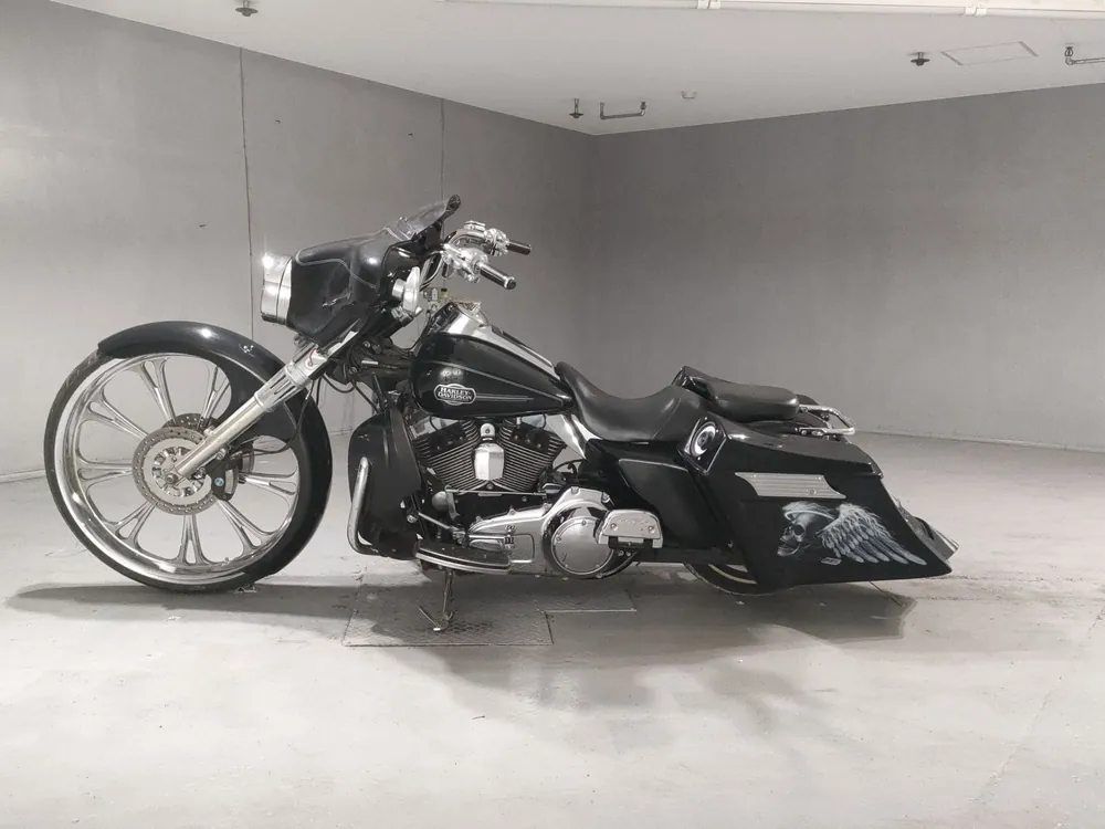 Harley-Davidson FLHTCU1580 2008, чёрный, фото 2