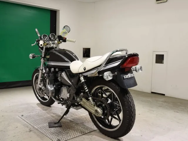 Kawasaki Zephyr 400 1998, белый, чёрный, фото 6