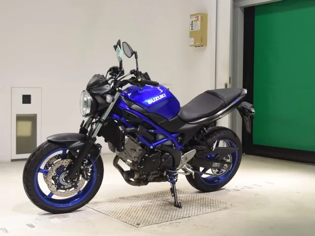 Suzuki SV650 2026, синий, фото 4