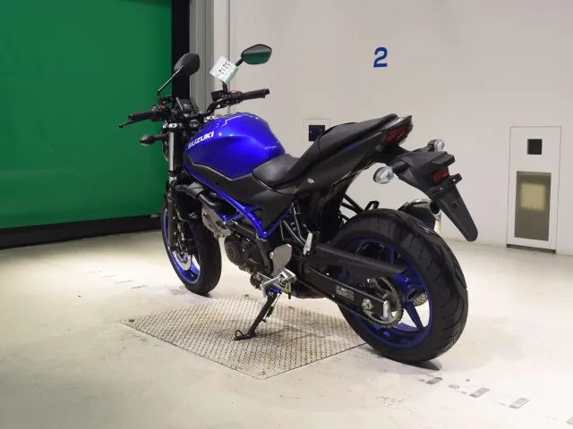 Suzuki SV650 2026, синий, фото 6