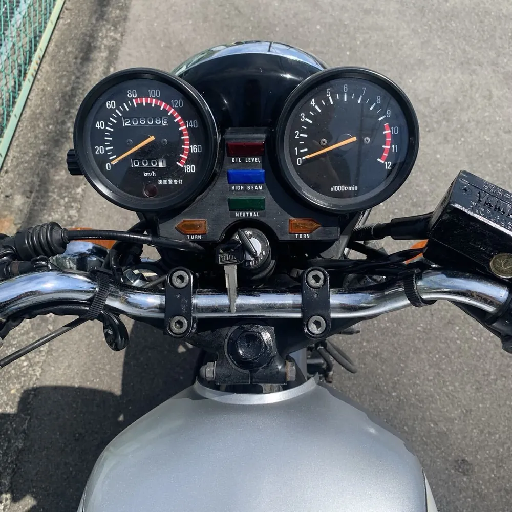 Yamaha XJ750E 1983, фото 2