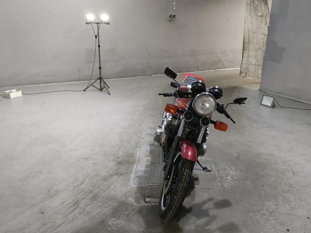 Honda CB750FB 1982, красный, фото 3