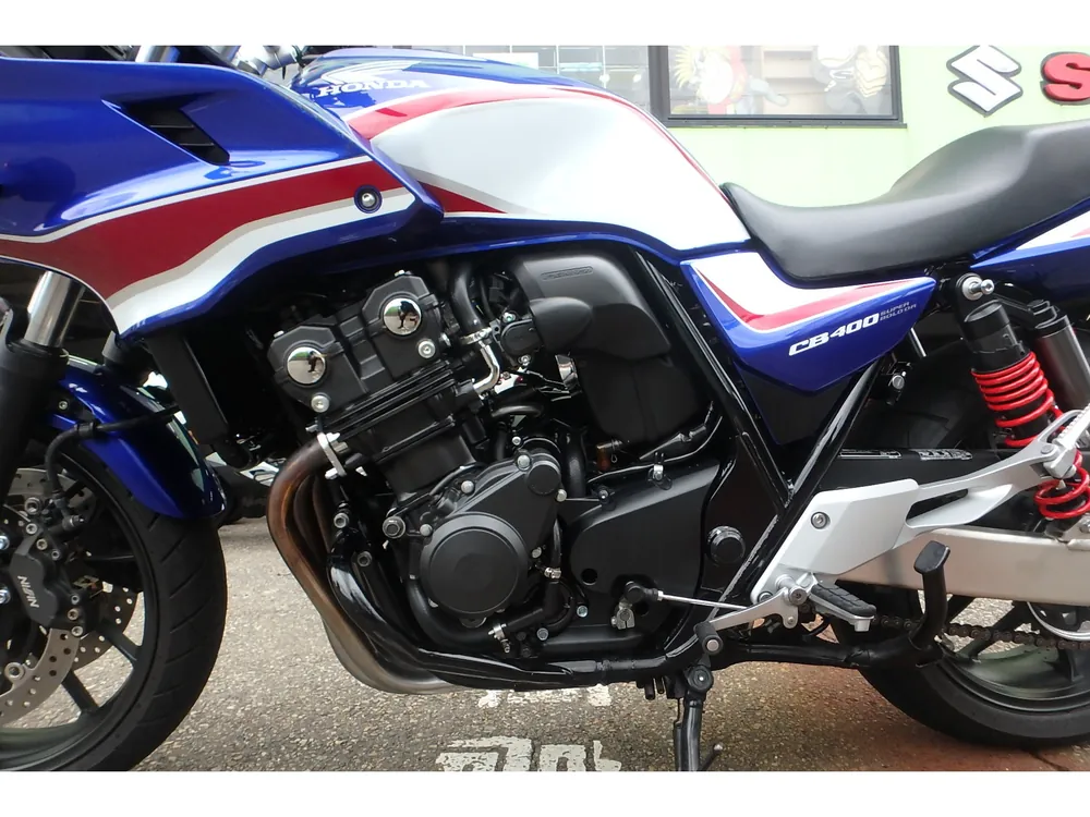 Honda CB400SB 2020, белый, синий, фото 14