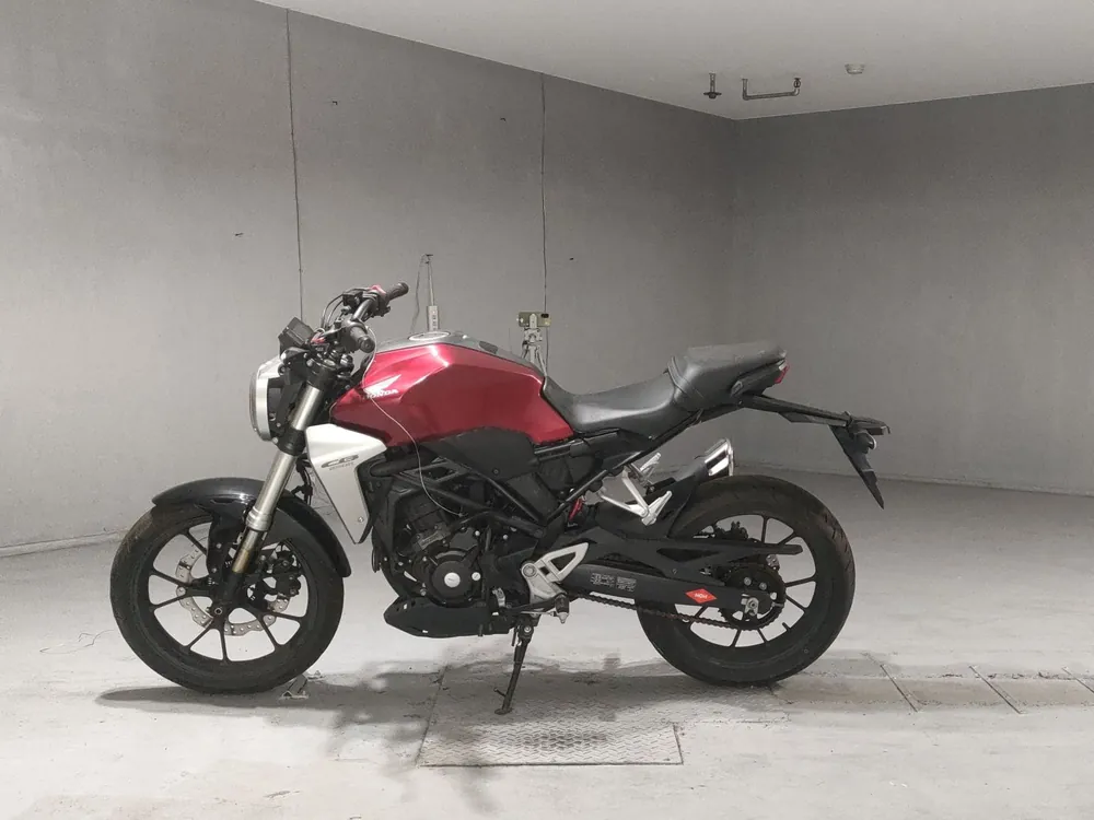 Honda CB250R MC52, красный, фото 2