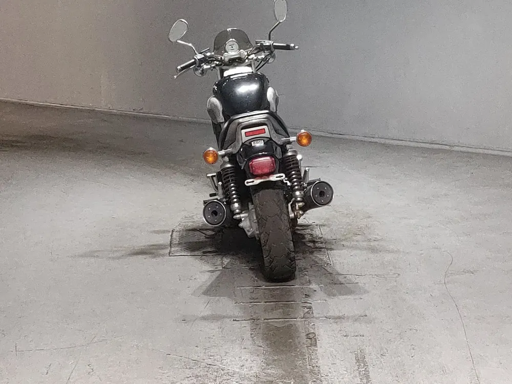Yamaha V-MAX 1998, чёрный, фото 4
