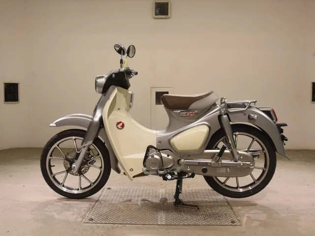 Honda C125-2, серебристый, фото 2