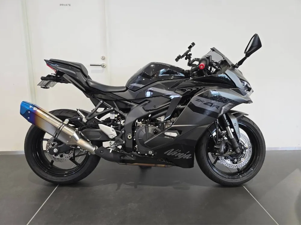 Kawasaki ZX-4R SE из Японии, фото 2