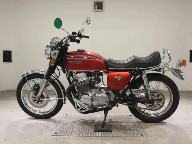 Honda Cb550 2022, красный, фото 2
