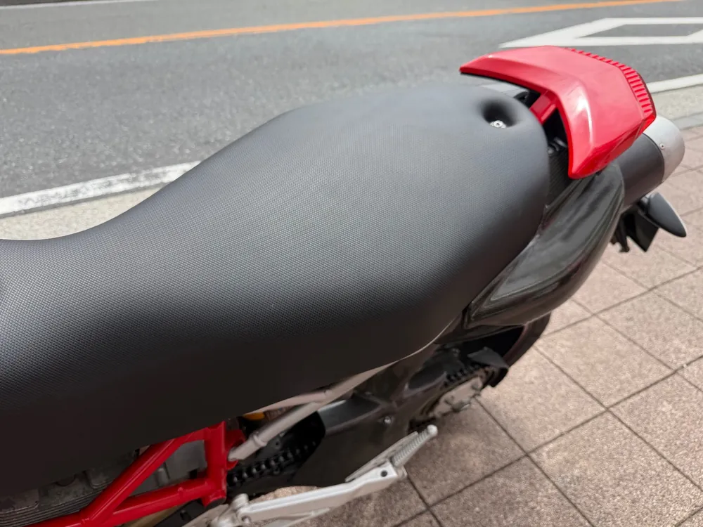Ducati Hypermotard 1100S 2008, красный, фото 5