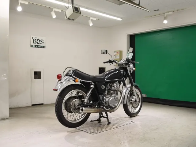 Yamaha SR400 2003, чёрный, фото 5