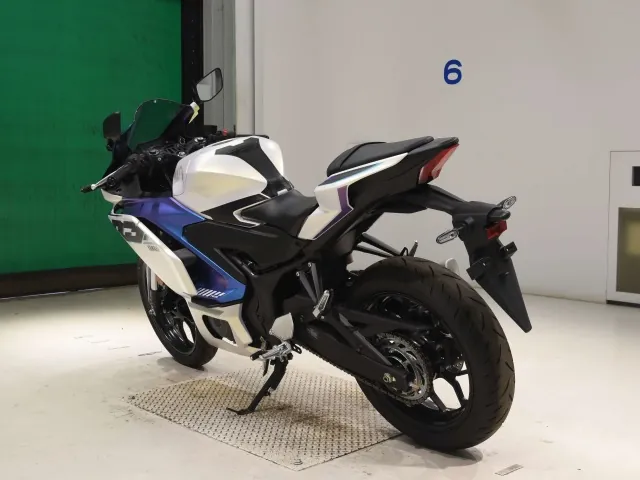 Yamaha Mt-03A 2025, white | blue, фото 6