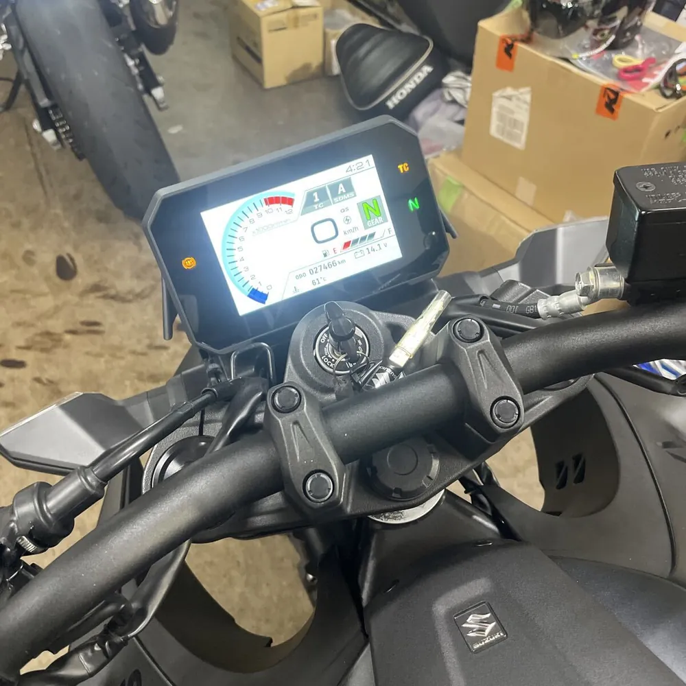 Suzuki GSX-8S 2023, фото 2