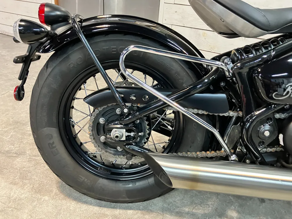 Triumph Bonneville Bo Bar 2024, чёрный, фото 11