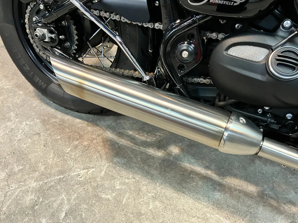 Triumph Bonneville Bo Bar 2024, чёрный, фото 12