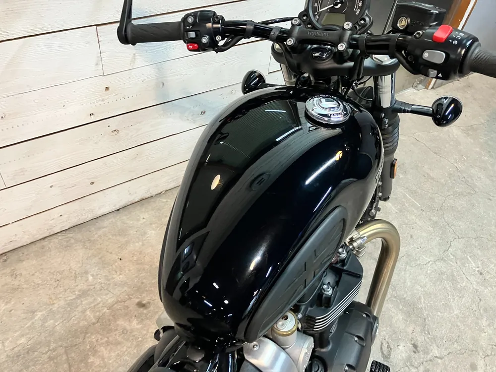 Triumph Bonneville Bo Bar 2024, чёрный, фото 15
