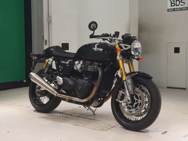 Triumph Thruxton 1200 RS 2024, чёрный, фото 3