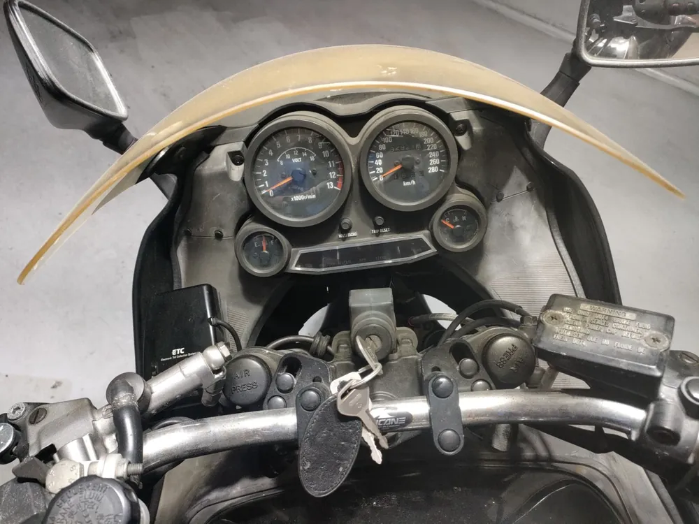 Kawasaki GPZ1000RX 1985, чёрный, фото 5