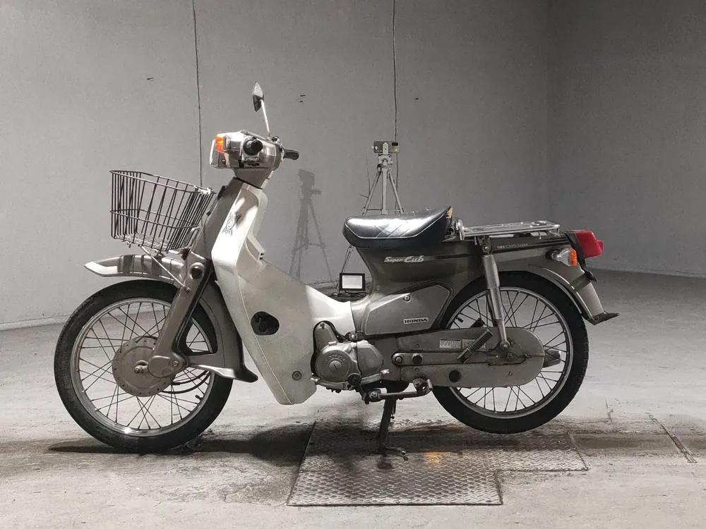 Honda Super Cub, серый, фото 2