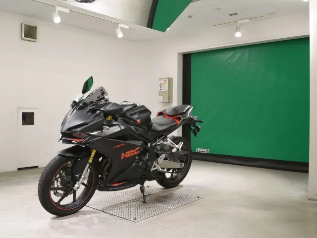 Honda CBR250RR, чёрный, фото 4