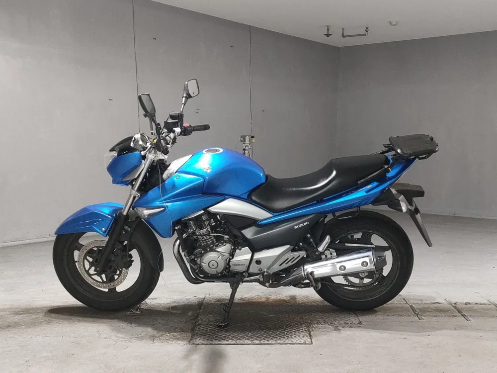 Suzuki GSR250S, синий, фото 2