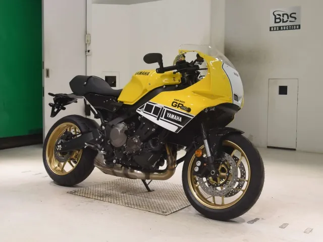 Yamaha Xsr900-2 2026, black | yellow, фото 3