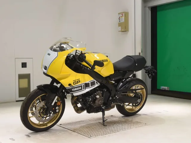 Yamaha Xsr900-2 2026, black | yellow, фото 4